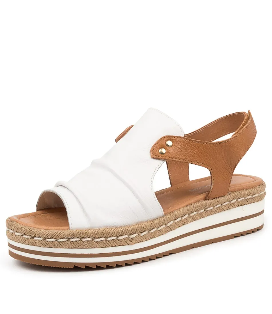 Espadrilles Élégantes DJANGO & JULIETTE pour Femme - Blanc Sable avec Accents Tan 

Sandales Tressées Confort Alora - Modèle Été 2024 par DJANGO&JULIETTE (Nuances Crème/Terre) 

Chaussures d'Été Artisanales DJANGO-JULIETTE - Alora en Toile Naturelle avec Semelle Jute (Dégradé Blanc/Beige) 

Nouvelle Collection Espadrilles ALORA - Modèle Mixte DJANGO & JULIETTE en Toile Écru et Tresse Cognac 

Espadrilles Authentiques DJANGO&JULIETTE - Alora Version Lumière (Blanc Cassé/Chamois) pour Tenues Bohèmes