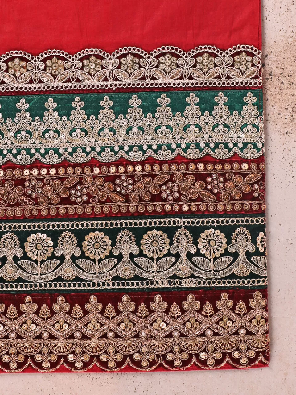 Promotion Printanière Exclusive : Tapis de Course Bel Canto par April Cornell - Dernière Occasion avant l'Été