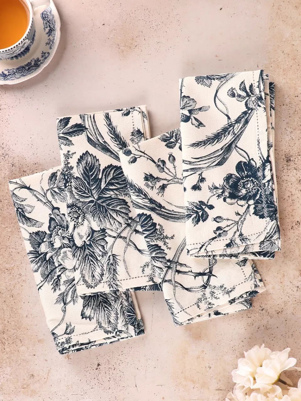 Lot de 4 serviettes de table élégantes 