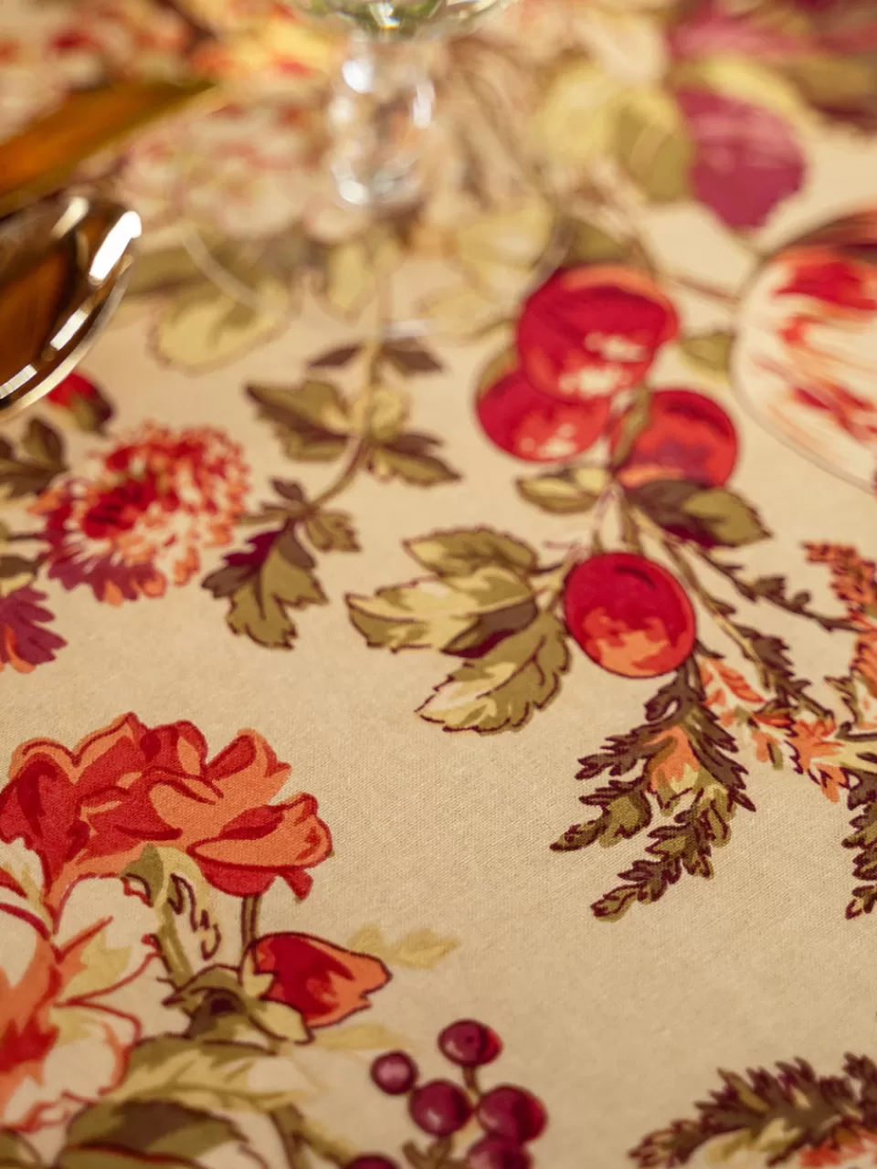 Nappe Printanière Moisson Généreuse - April Cornell, Tendance Délicate pour Tables Accueillantes
