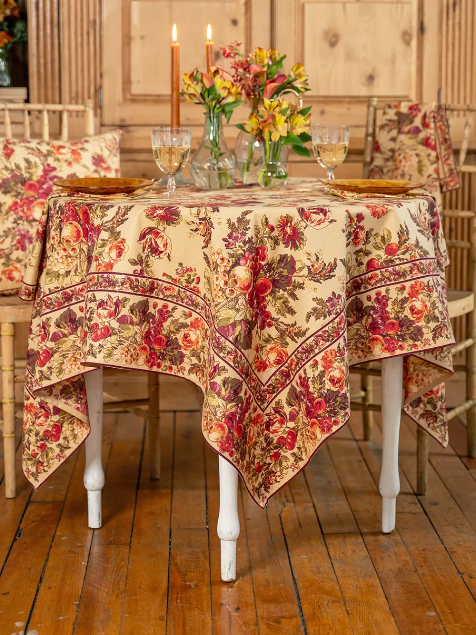 Nappe Printanière Moisson Généreuse - April Cornell, Tendance Délicate pour Tables Accueillantes