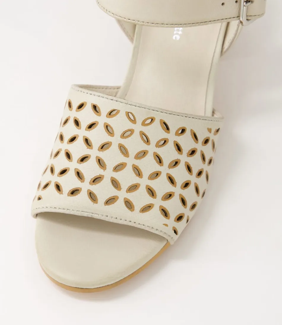 Sandales à talons élégantes DJANGO & JULIETTE - Modèle Brita en cuir souple couleur amande doré pour femme