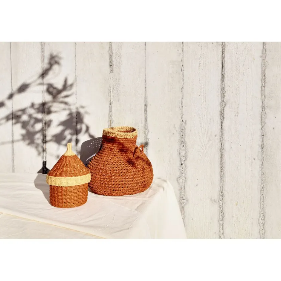 Pomax - Corbeille CARLOS en papier tressé | Diamètre 24cm x 24cm de haut | Couleur cannelle élégante | Idéale pour rangement ou décoration chaleureuse