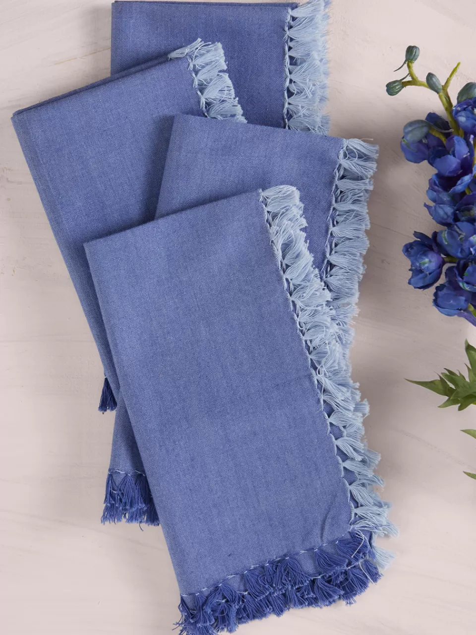 Serviettes élégantes April Cornell - Collection Hot : Lot de 4 en chambray bleu azur pour une table raffinée