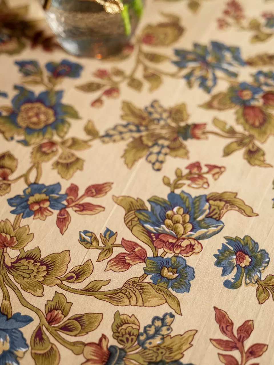 Nappe printanière Concerto - Collection exclusive April Cornell à prix doux