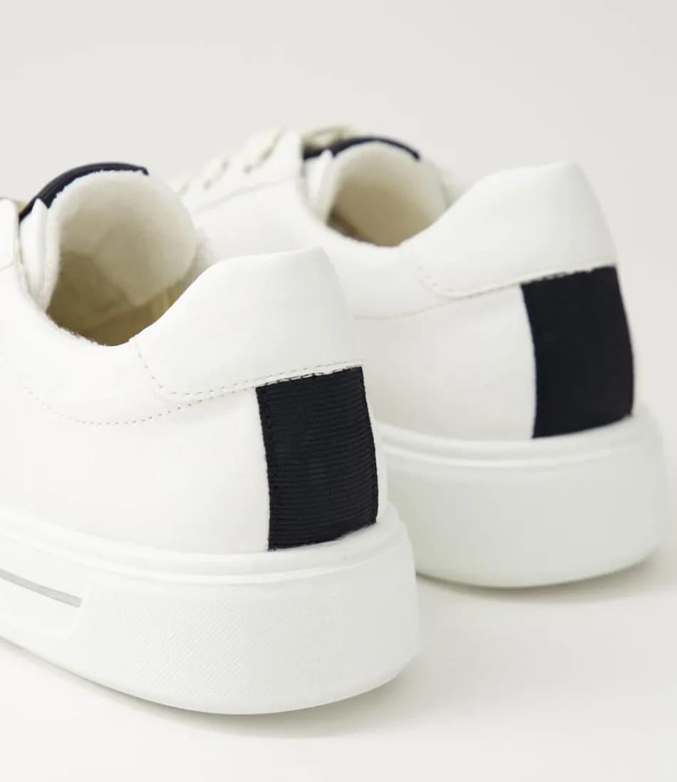 Baskets Confort Femme en Cuir Souple ARA - Modèle Courtyard 402 Noir & Blanc 

(Version épurée avec élégance : 