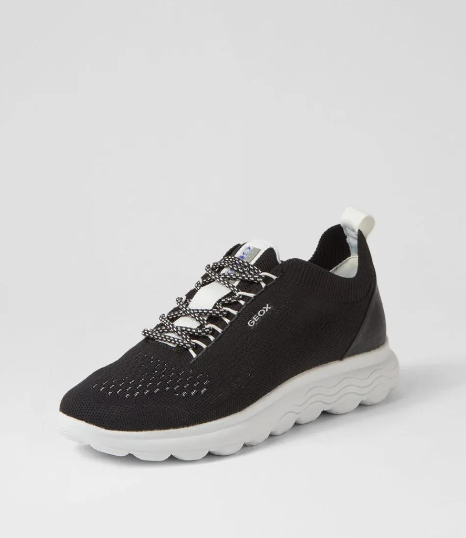 Baskets GEOX Confort Femme - Modèle Spherica D, Tissu Respirant Noir & Blanc, Design Ergonomique pour Marche Naturelle