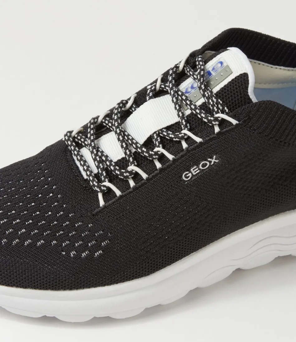 Baskets GEOX Confort Femme - Modèle Spherica D, Tissu Respirant Noir & Blanc, Design Ergonomique pour Marche Naturelle