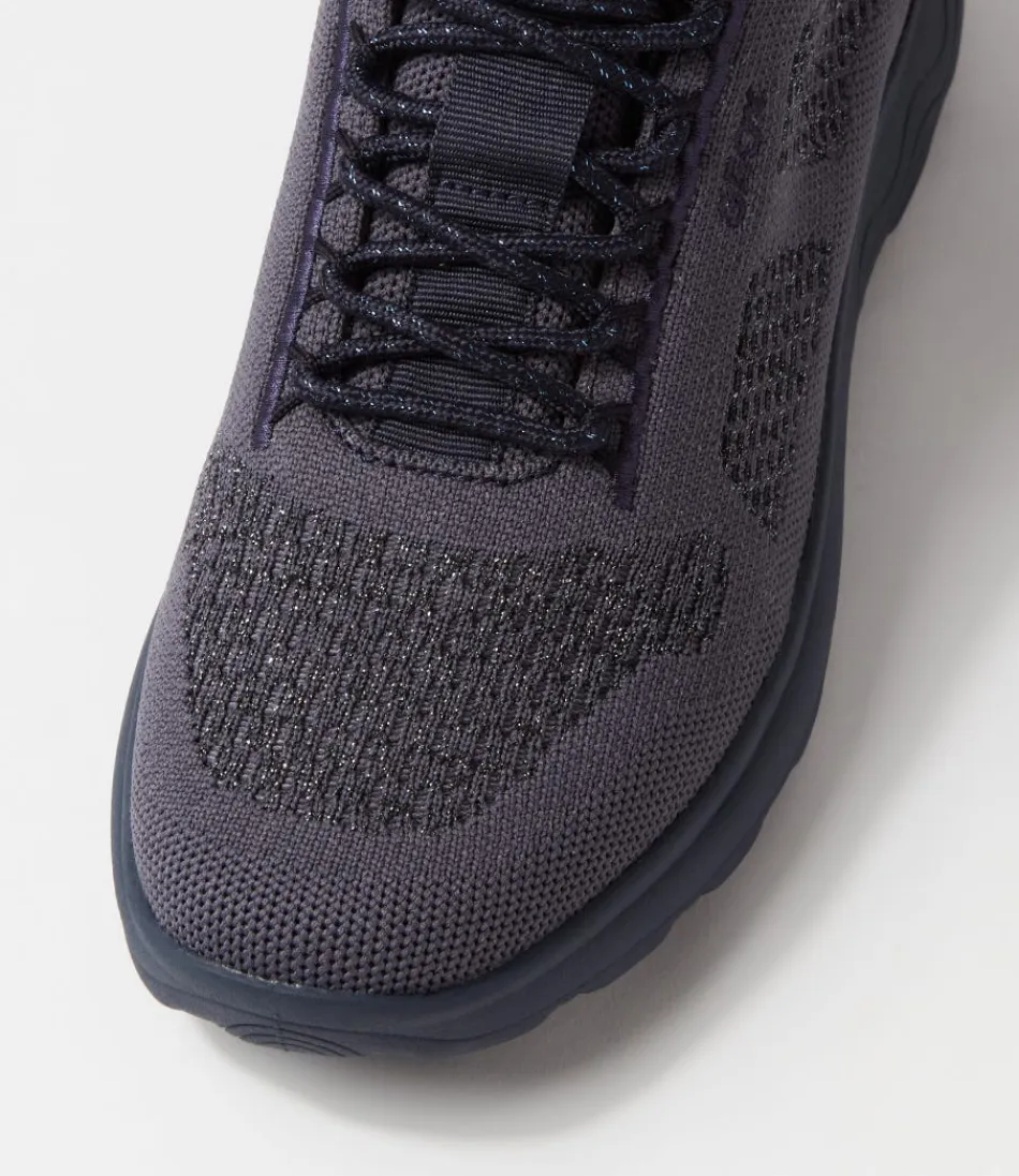 Baskets GEOX Confort D-Spherica pour Femme - Tissu Jean Fonçé et Maille Respirante - Nouvelle Collection 2024