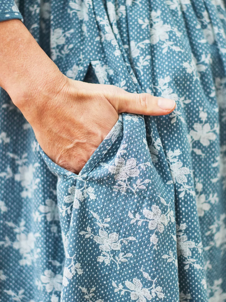 Veste longue légère Eloise – Style bohème April Cornell, Parfait pour le printemps (Prix doux)
