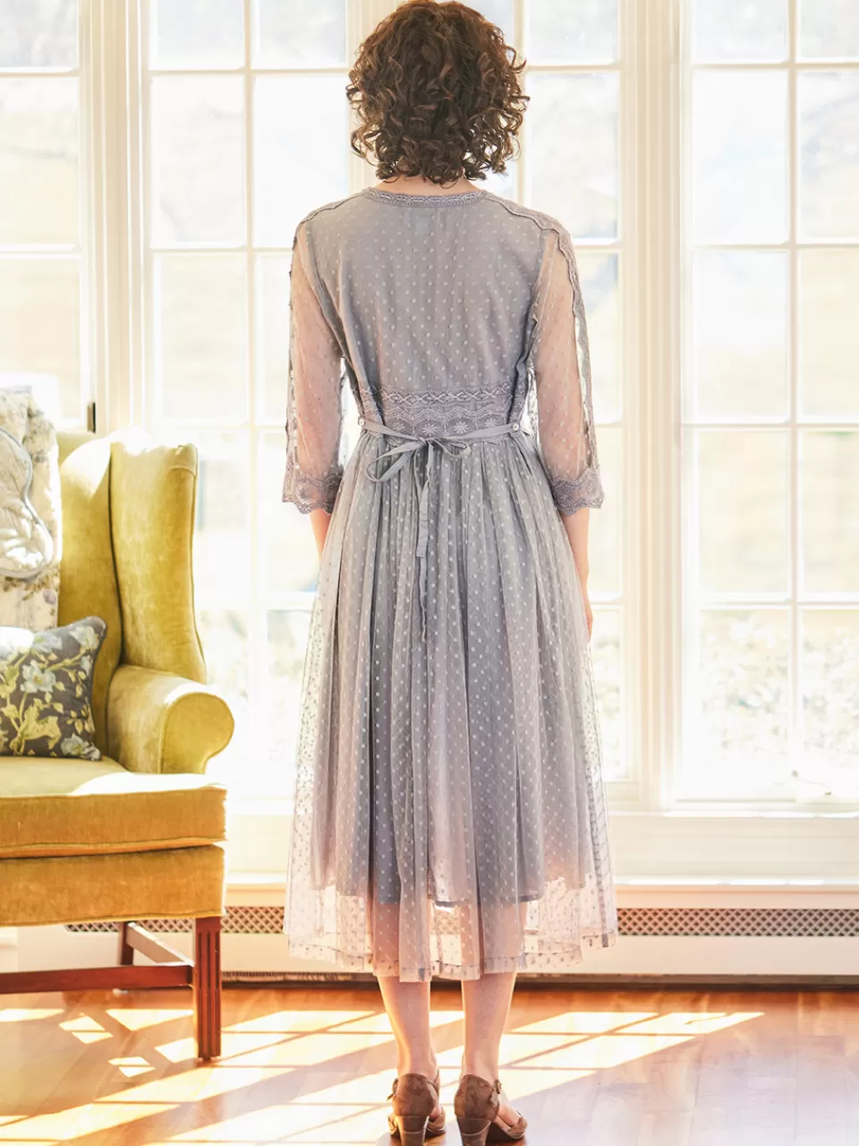 Robe Envoûtante April Cornell - Édition Limitée Printemps, Élégance Intemporelle