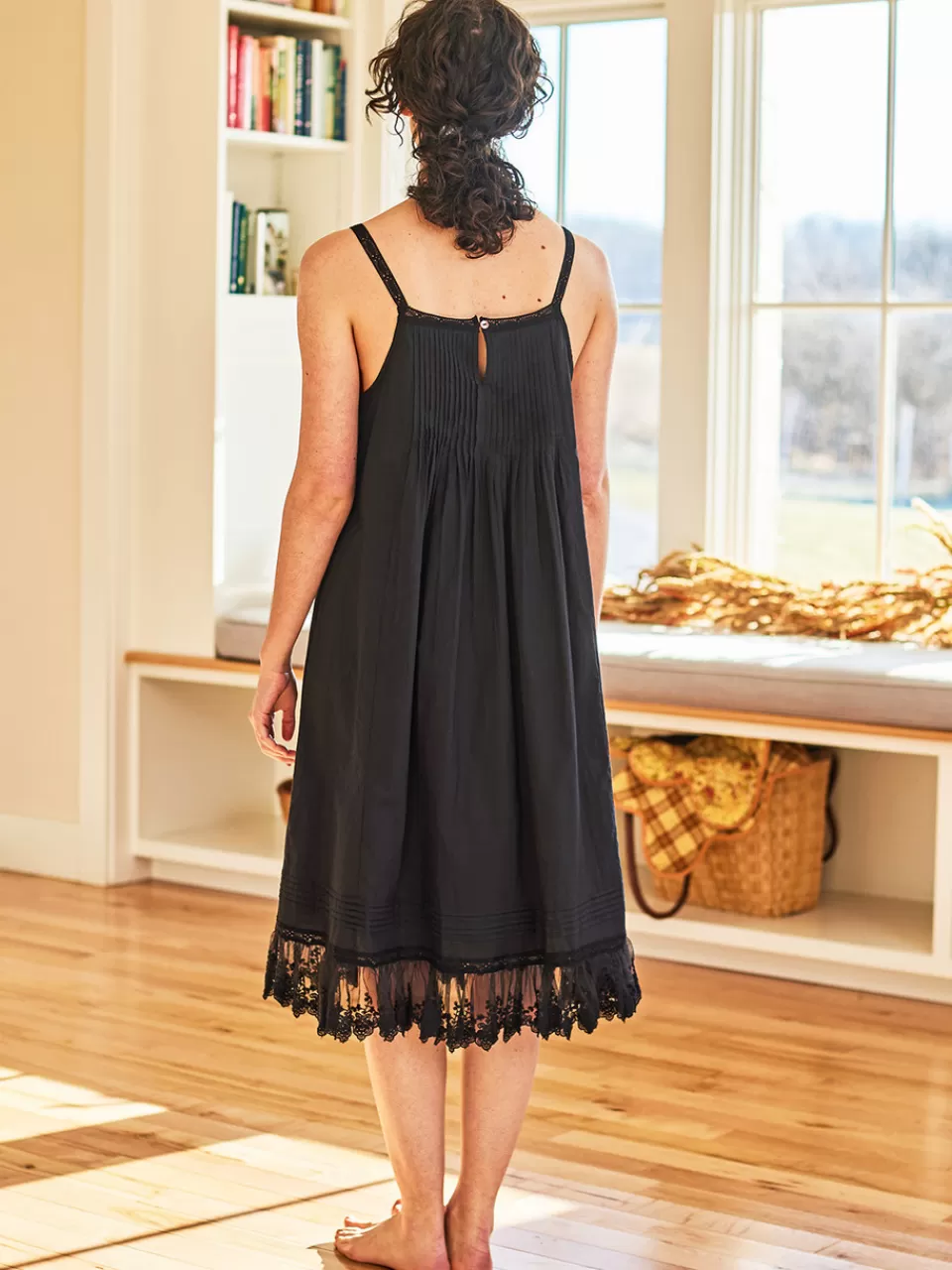 Chemise de Nuit Femme Esme en Dentelle - Collection Printemps April Cornell | Promotion Exclusive sur les Modèles Élégants