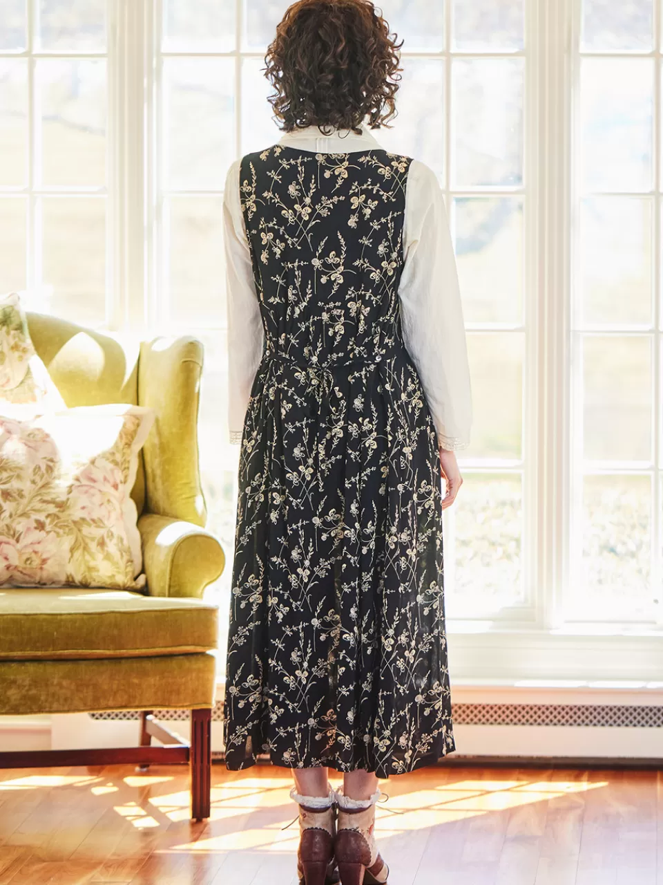 Robe Tablier Automnale April Cornell - Style Champêtre à Motifs de Trèfle et Détails Brodés