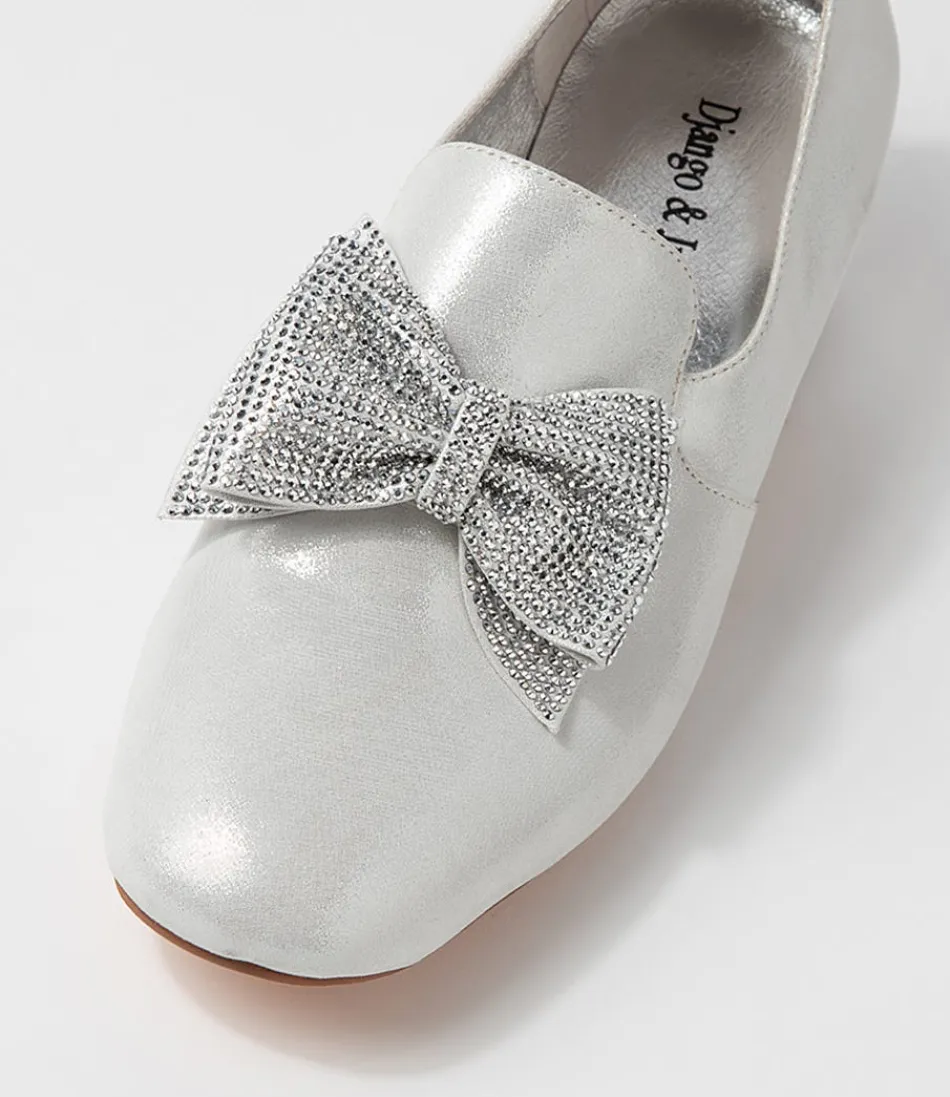 Mocassins DJANGO & JULIETTE pour Femme - Cuir Argenté Scintillant avec Talons Ornés de Cristaux - Élégance Intemporelle et Chic Urbain