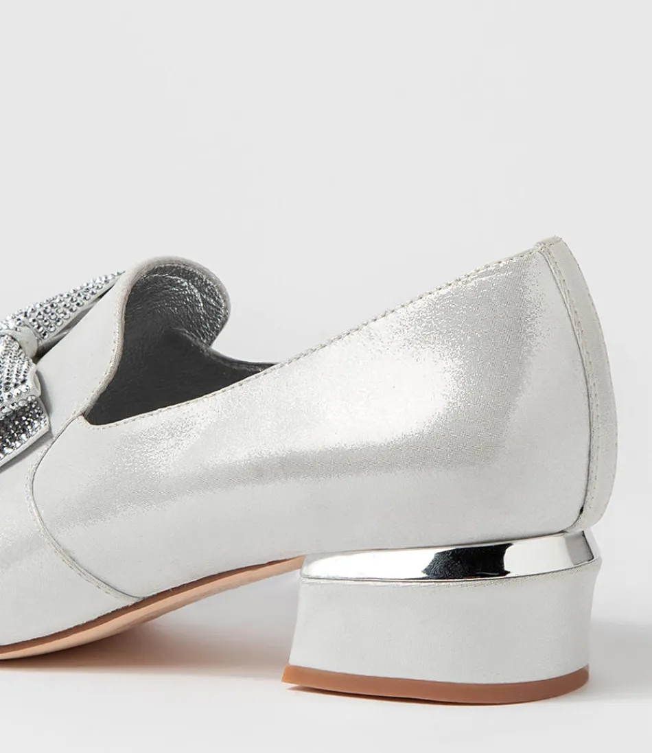 Mocassins DJANGO & JULIETTE pour Femme - Cuir Argenté Scintillant avec Talons Ornés de Cristaux - Élégance Intemporelle et Chic Urbain