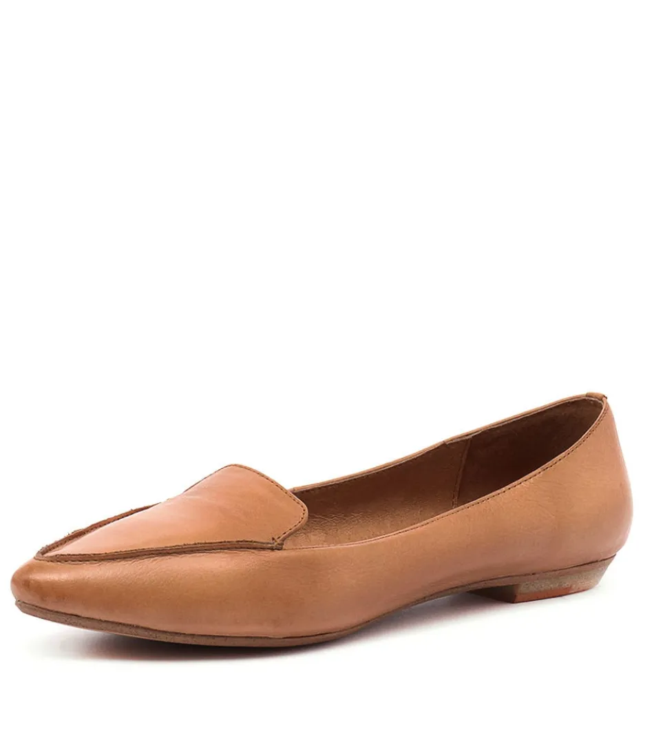 Mocassins Femme en Cuir Patiné Camel - Élégance Intemporelle par MOLLINI
