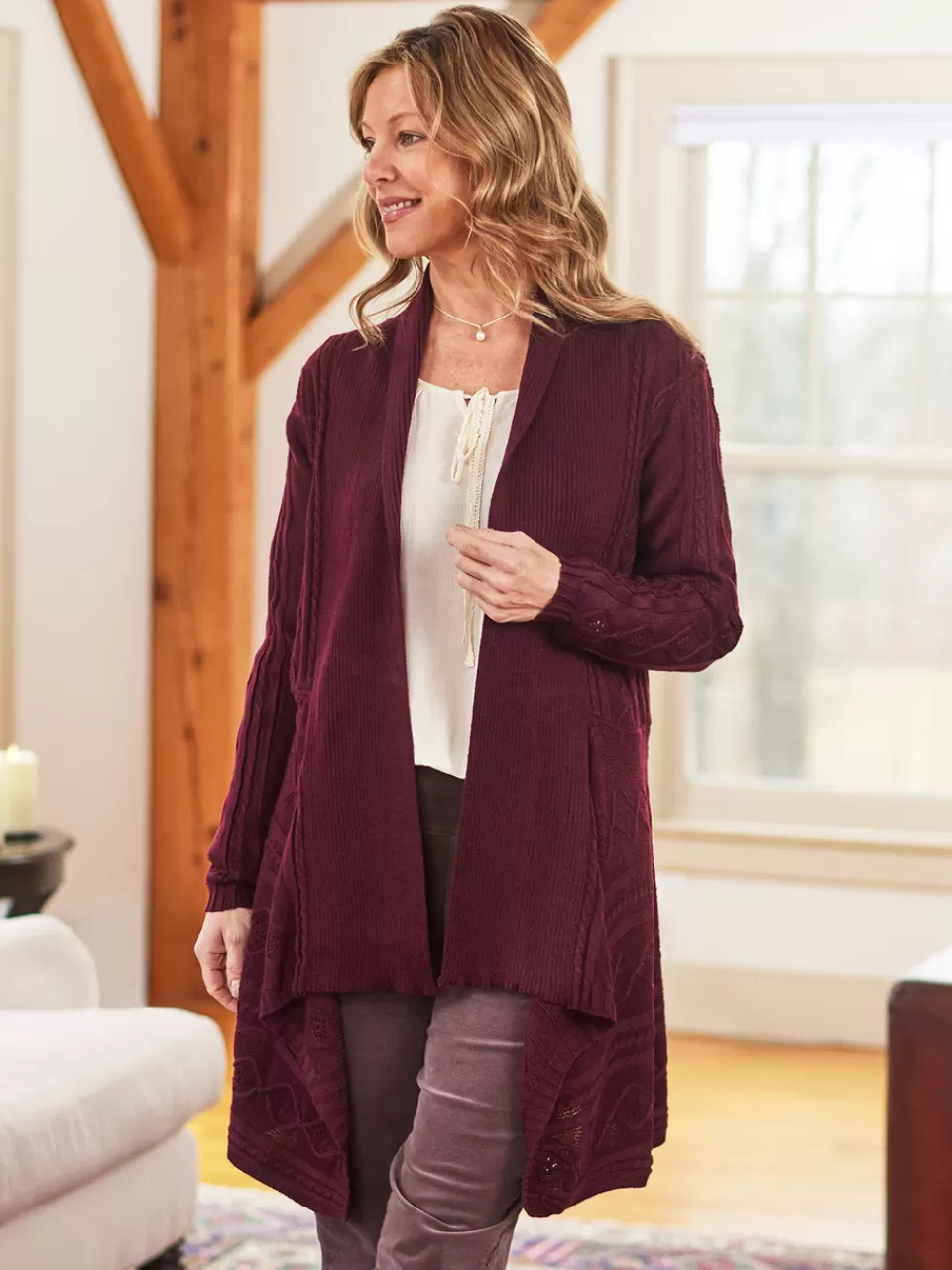 Découvrez le pull doux Haven - Promotion exclusive April Cornell pour la collection printanière