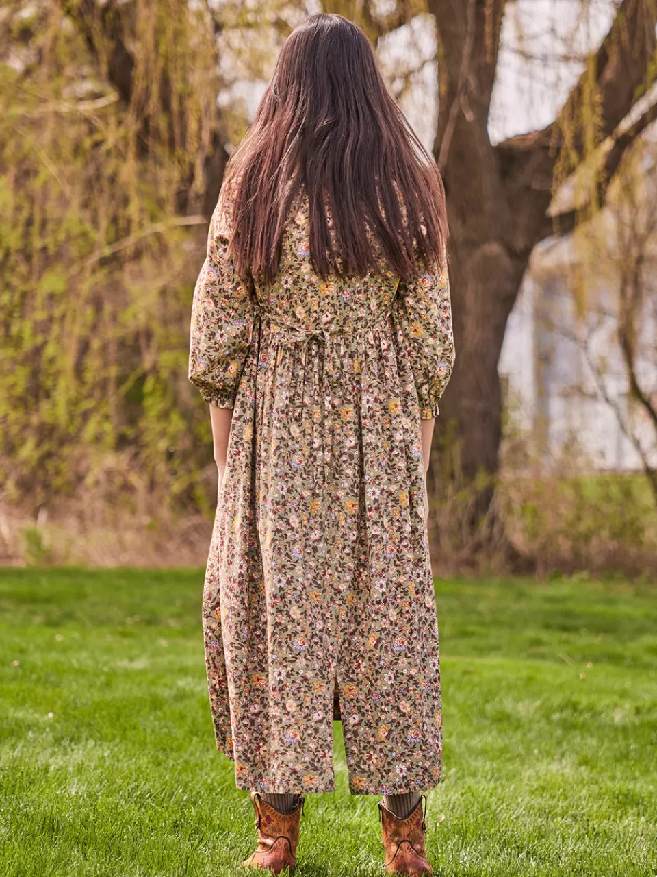 Robe printemps-été Heather pour jeune femme - Nuances discrètes et coupe raffinée | Collection exclusive disponible chez April Cornell