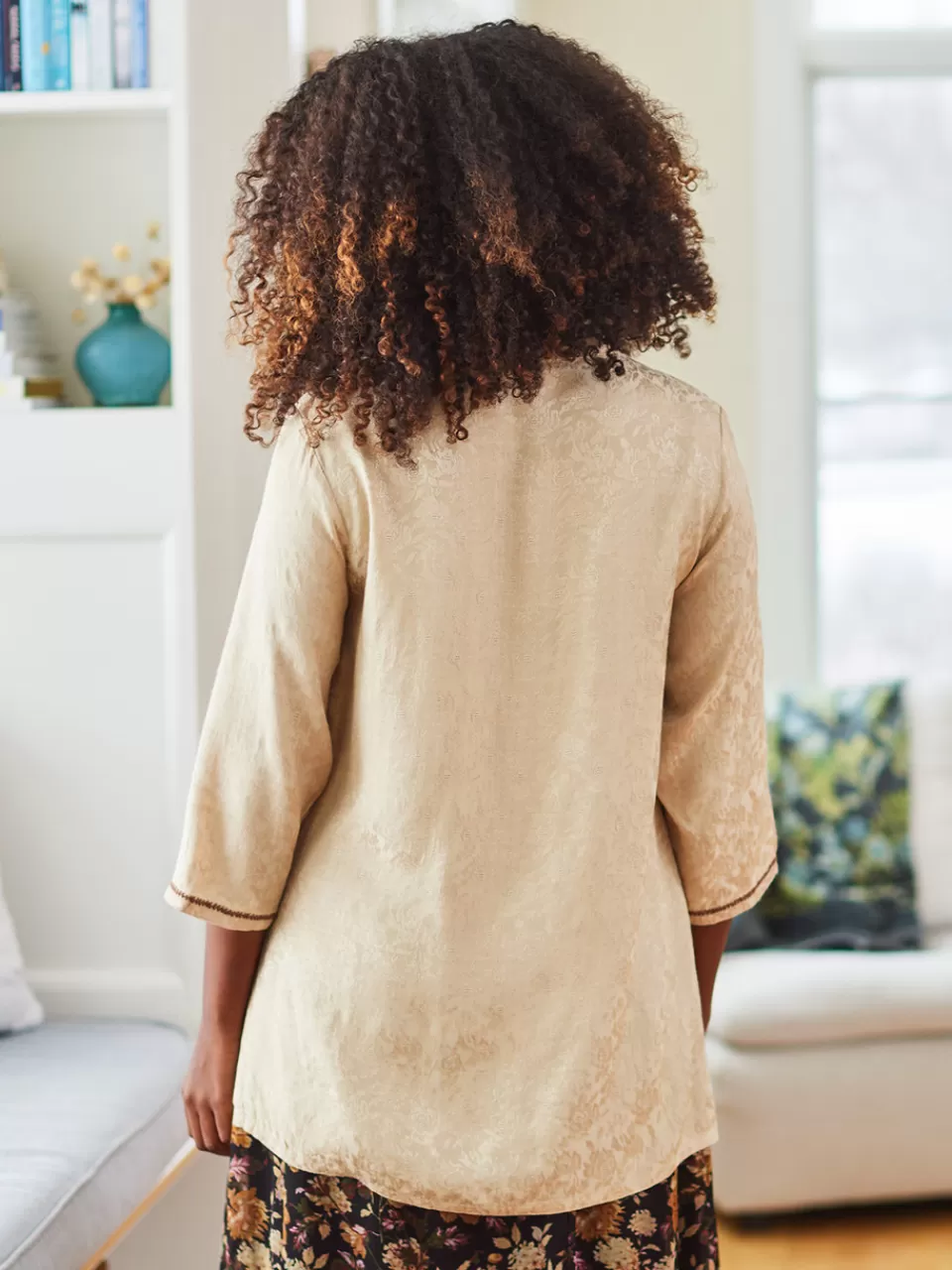 Élégante Tunique Jacquard Printanière | Promotion Exclusive April Cornell