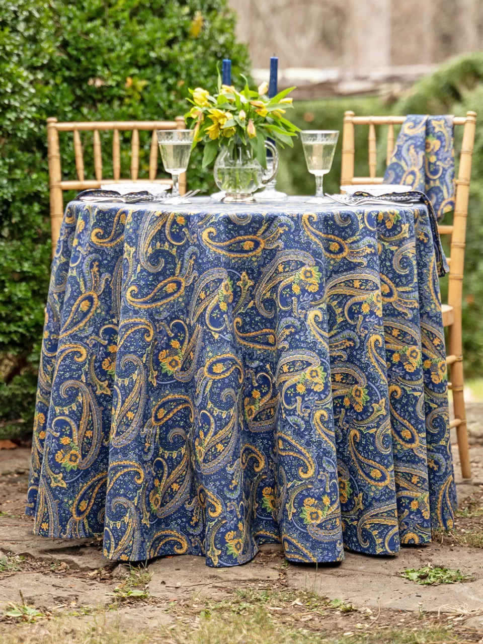 Nappe Ronde Jamavar en Coton Artisanal – Collection Printanière April Cornell
