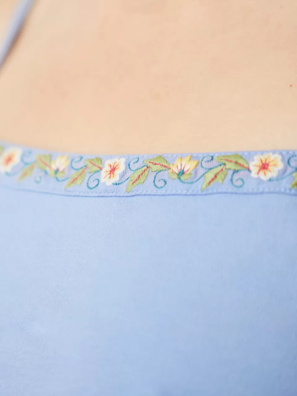 Débardeur féminin Kimmie Cami – Collection printanière April Cornell à prix doux