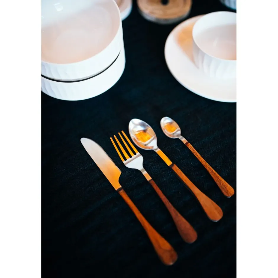 Bol en porcelaine Pomax Leggero - Format compact 11,2 cm x 5,3 cm - Blanc pur pour service élégant

(Alternative plus détaillée : Porcelaine fine Pomax - Bol Leggero pratique Ø11,2 cm - Hauteur 5,3 cm - Blanc nacré pour table contemporaine)