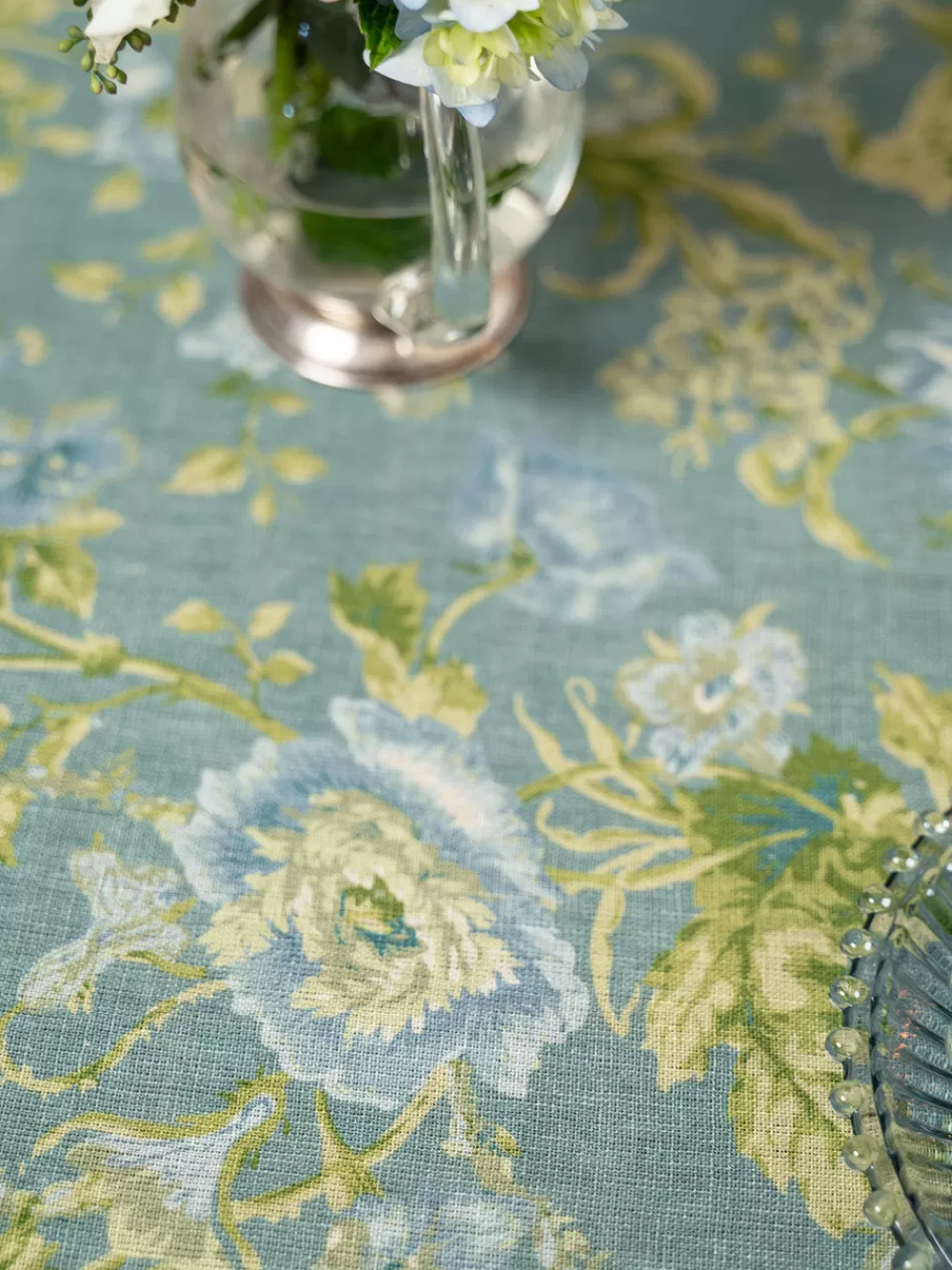 Nappe en lin Lillian - Élégance artisanale pour tables raffinées | Collection printanière April Cornell