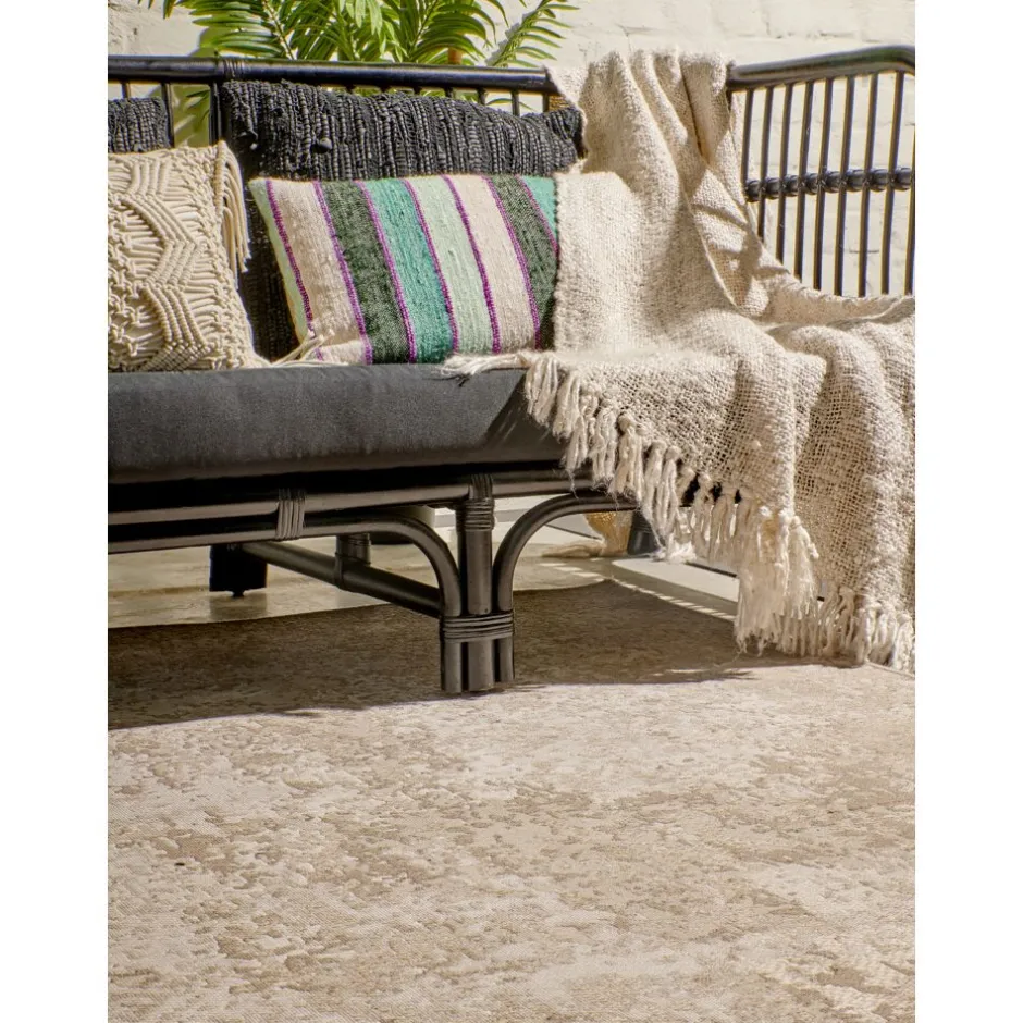 Coussin d'intérieur Lisbonne par Pomax - Tissu coton doux - Dimensions 50x30 cm - Blanc cassé raffiné