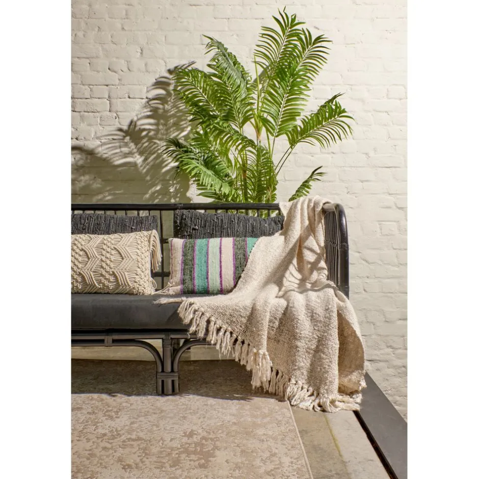 Coussin d'intérieur Lisbonne par Pomax - Tissu coton doux - Dimensions 50x30 cm - Blanc cassé raffiné