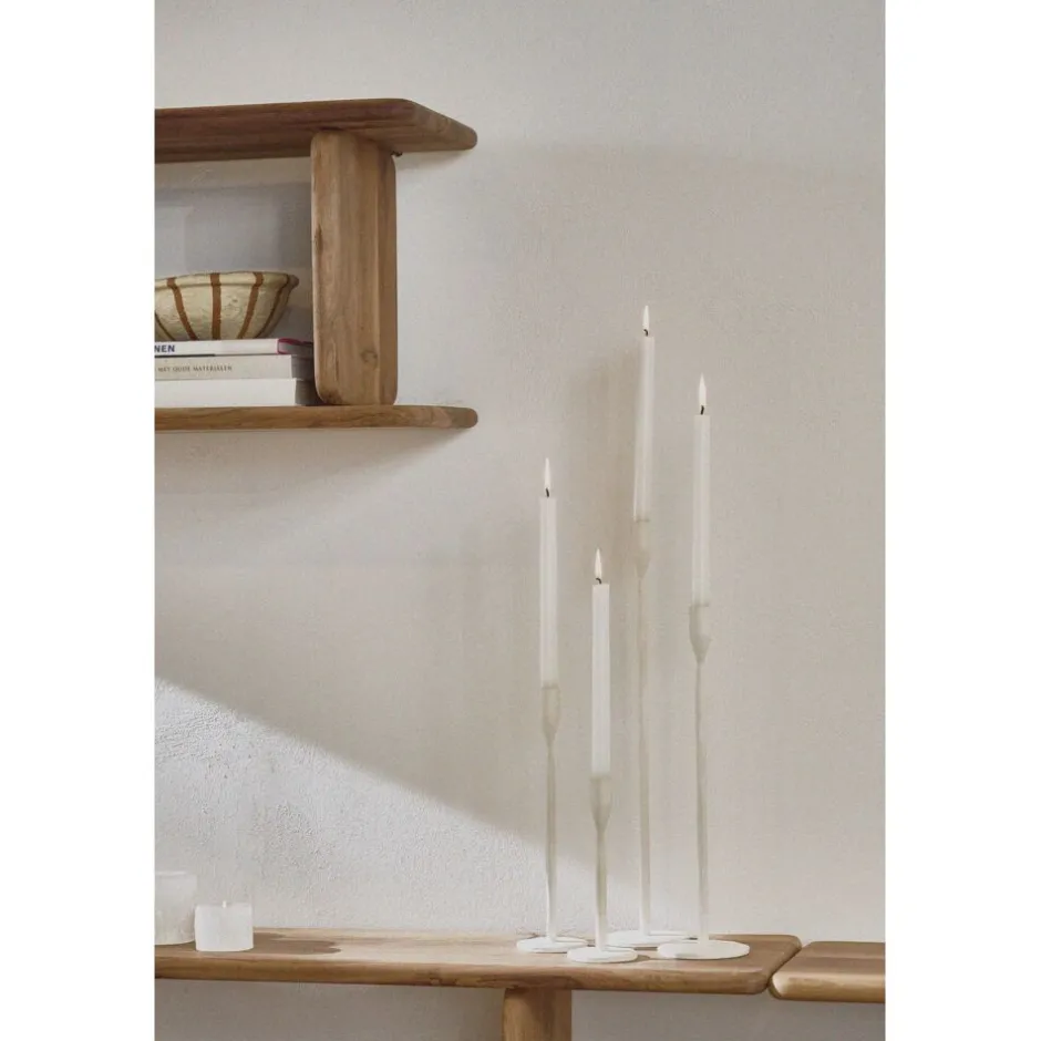 Bougeoir design LIZZIE par Pomax Chandeliers - Métal patiné, diamètre 10 cm, hauteur 40 cm, finition blanc crème