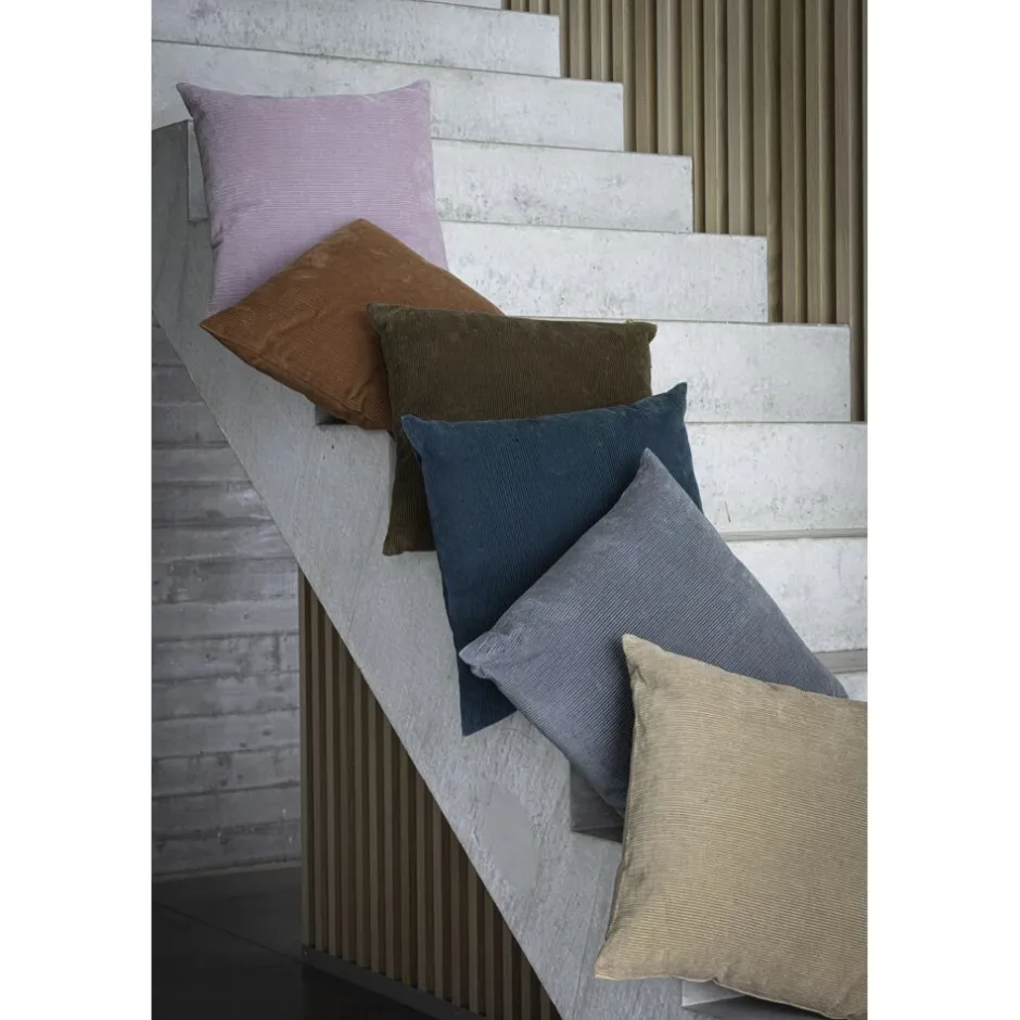 Coussin Manchester Velours Doux - Décoration d'intérieur élégante - Format carré 45x45 cm - Coloris beige chaud - Collection Pomax