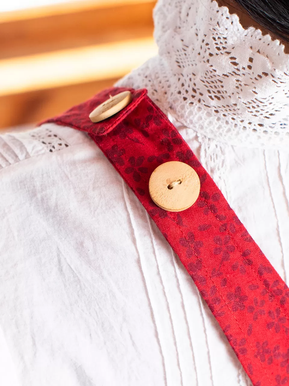 Tablier de Noël Rustique à Motifs Champêtres - Collection April Cornell en Soldes