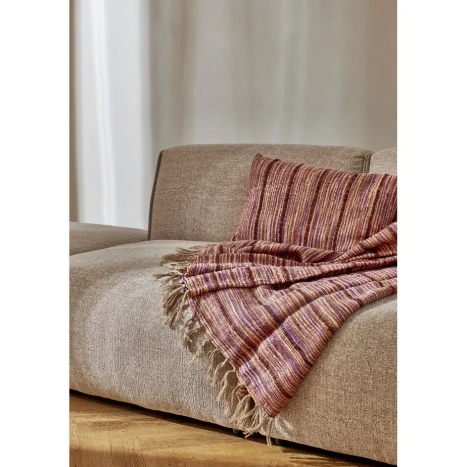 Coussin décoratif Pomax Nataraj - Housse amovible en mélange lin et viscose - Dimensions 50x30 cm - Couleur prune veloutée - Textile doux et respirant pour intérieur contemporain