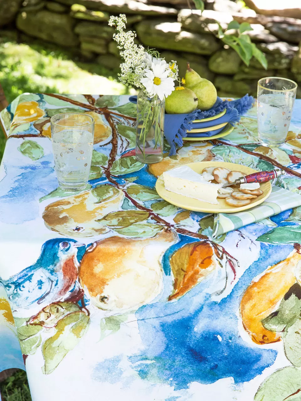 Nappe printanière motif poires - Collection April Cornell à prix doux