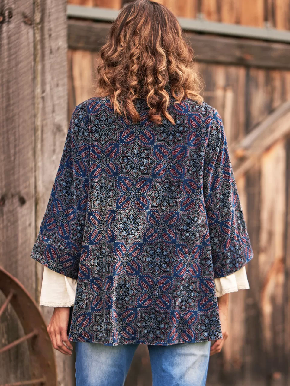 Veste en Velours Royale April Cornell - Nouvelle Collection Élégance Luxe