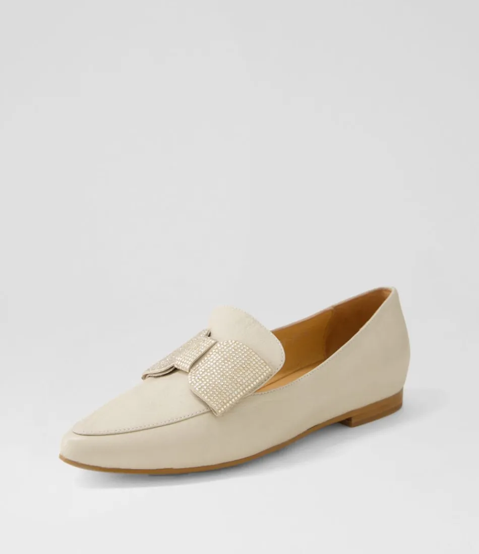 Mocassins Sanne Femme - Cuir Souple Teinté Amande avec Accents Dorés Élégants