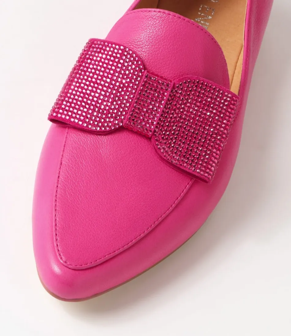 Moccasins Femme Sanne – Cuir Luxe à Détails Précieux Fuchsia Élégant