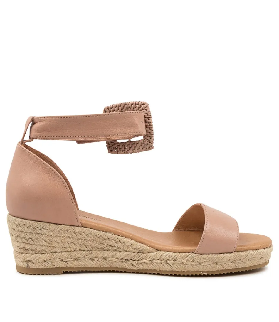 Élégantes Espadrilles Femme Printanières - Modèle Django & Juliette 
Semelle tressée avec bride cuir ajustable rose poudré - Collection botanique vert sauge
