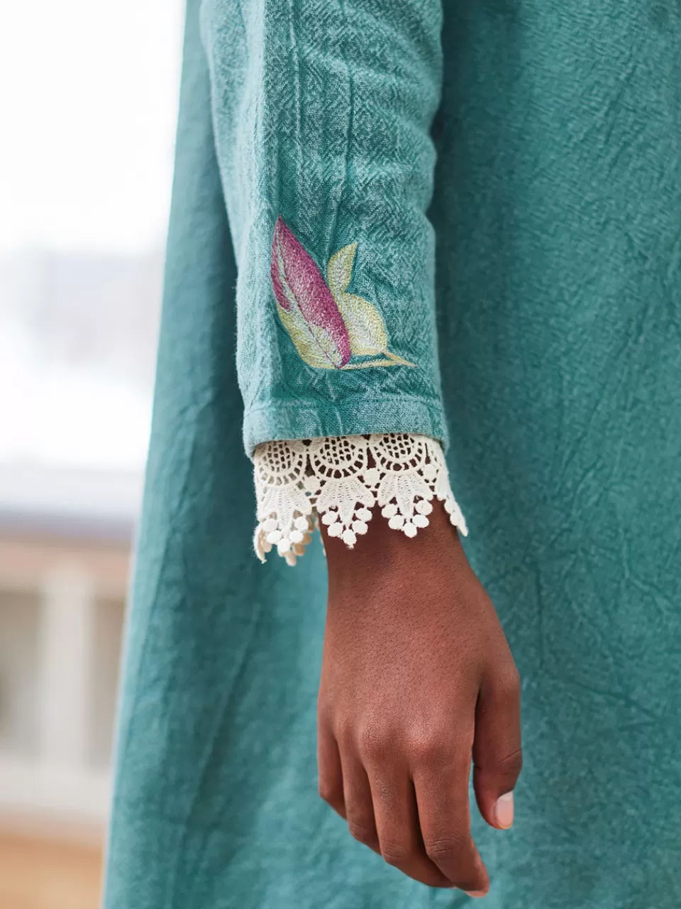 Blouse Artistique Élégante April-Cornell - Style Unique à Petit Prix