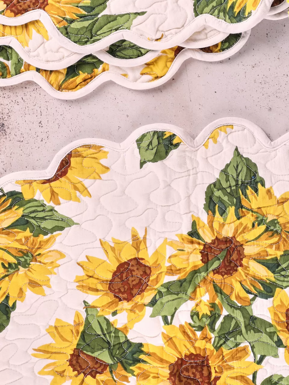 April Cornell - Lot de 4 napperons brodés 