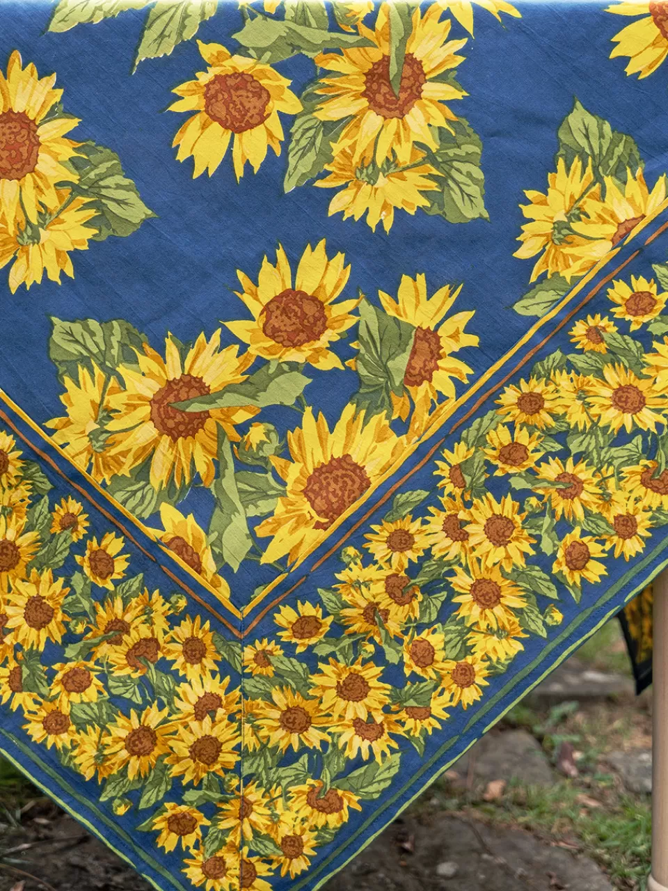 Nappe Élégante Champ de Tournesols – Collection Printanière April Cornell