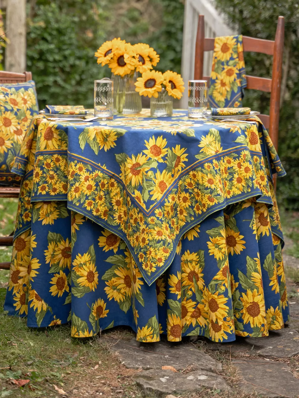 Nappe Élégante Champ de Tournesols – Collection Printanière April Cornell