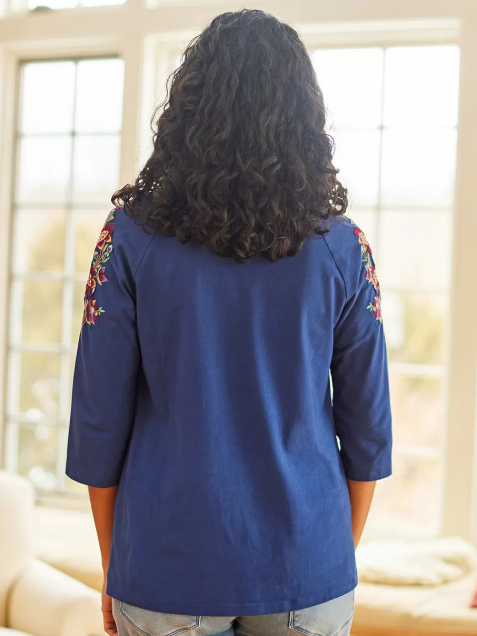 Tee bohème à motifs artisanaux - Collection exclusive chez April Cornell