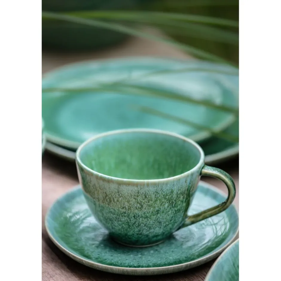 Mug artisanal Pomax Vaisselle-TREILLE - Grès émaillé main - 10,5 cm de diamètre x 7 cm haut - Vert végétal