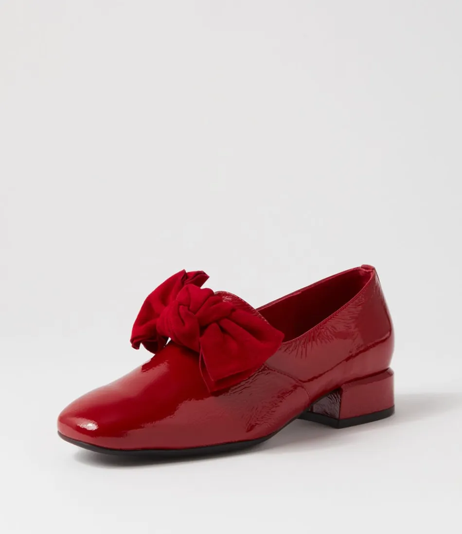 Escarpins élégants Django & Juliette pour femme - Modèle Varva en daim verni rouge bordeaux avec talons assortis