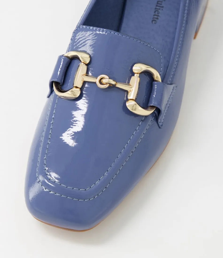 Escarpins vernis bleu barbeau et mocassins élégants Django & Juliette - Collection Velam pour femme, style intemporel avec détails brillants