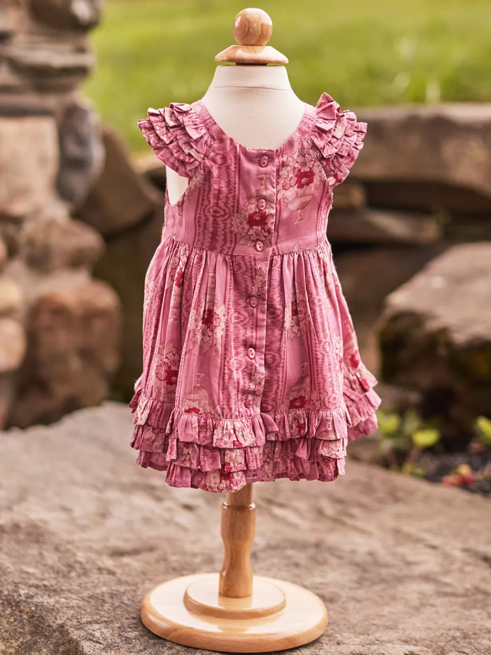 Robe de Baptême Broderie Florale Victoria - Collection Printemps-Été April Cornell