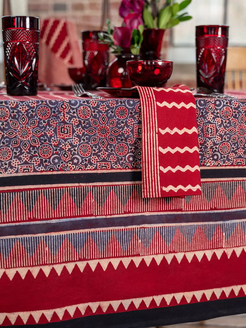 Nappe Bohème Voyageur – Teintures Végétales Artisanales – Nouveauté Printanière April Cornell