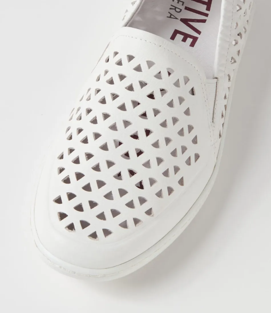 Mocassins ZIERA pour Femme - Modèle Wavada XF en Cuir Souple Blanc Nacré  
Élégance intemporelle et confort inégalé pour vos sorties urbaines