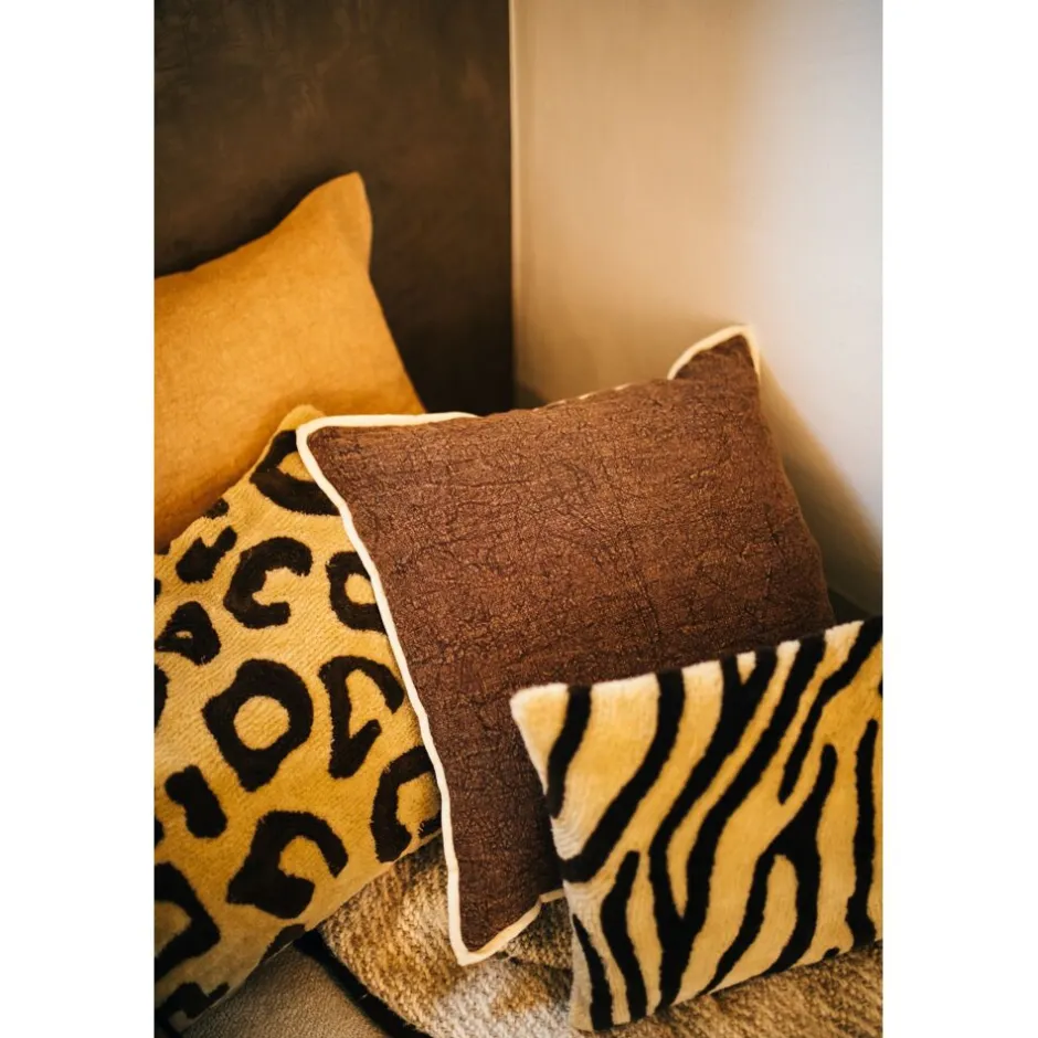 Coussin naturel WILDLIFE - Housse en toile mixte coton et lin 60x40 cm - Teinte cacao foncé - Édition limitée Pomax